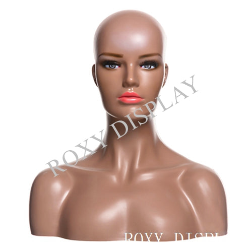 Plastic - Female mannequin head with makeup