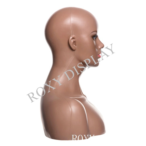 Plastic - Female mannequin head with makeup