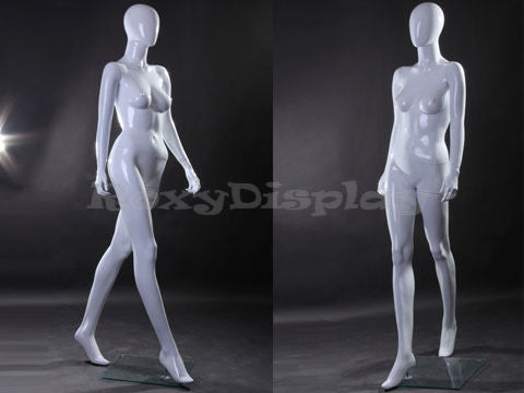 Egg Head Female Mannequin Walking and head looking straight forward - Runway catwalk style