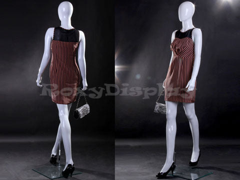 Egg Head Female Mannequin Walking and head looking straight forward - Runway catwalk style