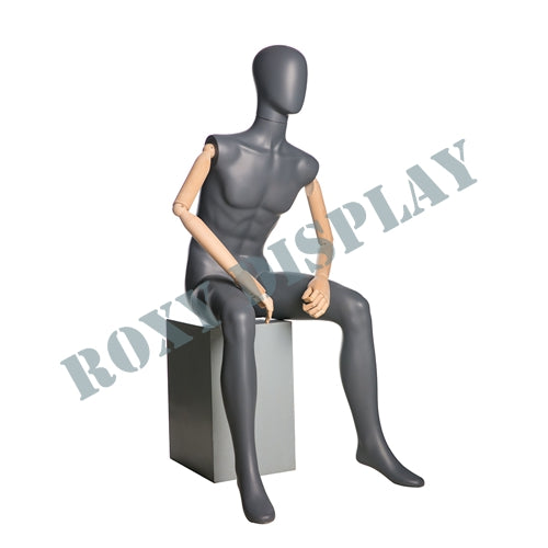 EGGHEAD MALE FULLBODY MATTE GREY WITH WOODEN ARMS - SITTING POSITION