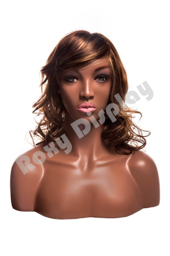 Female mannequin head to shoulder