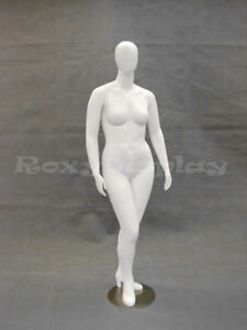 Egg Head mannequin with high heel feet feature