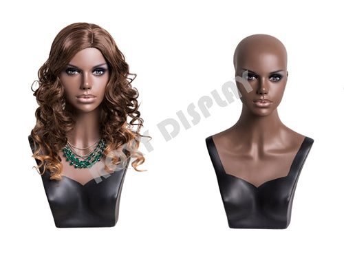 Female mannequin head to shoulder