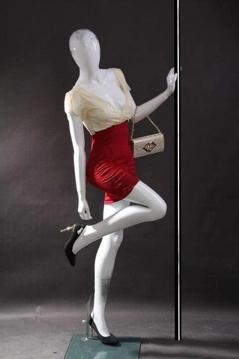 Egg Head Female Mannequin